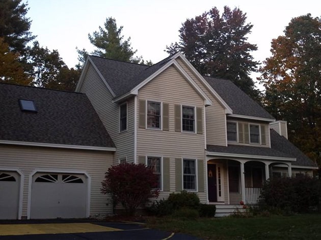 Read more about the article Why the Fall is your best time to get a roof replacement