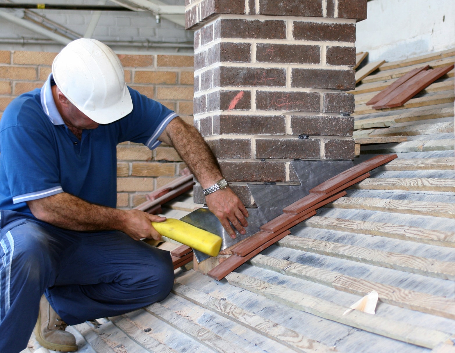 Read more about the article 3 Common Spring Time Roofing Issues