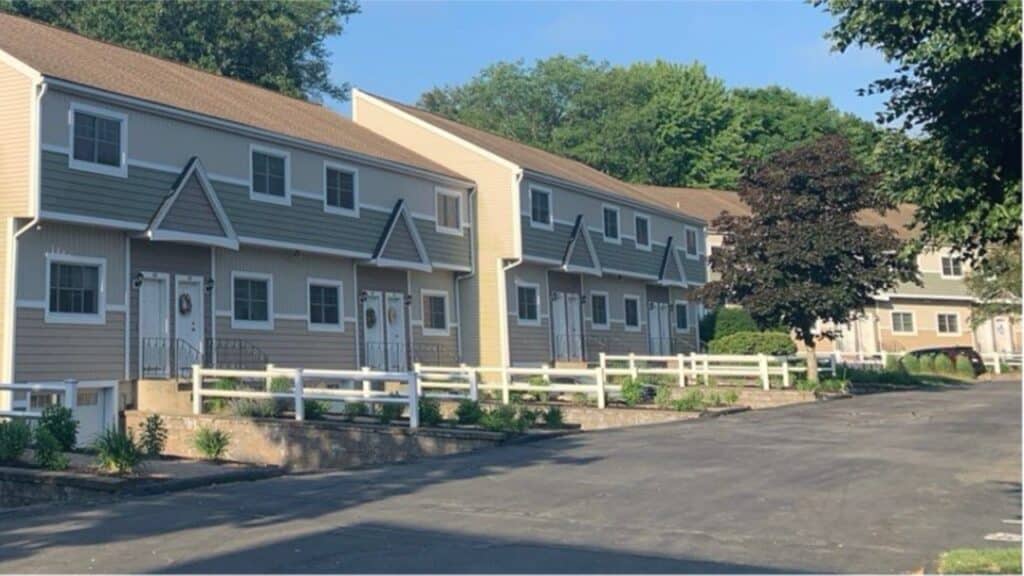 Rolling Meadows Townhomes
