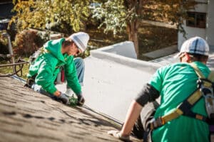 how to get insurance to pay for roof replacement